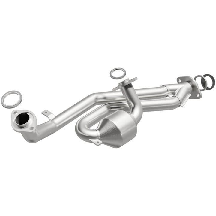 MagnaFlow Direct Fit Catalytic Converter 01-03 Toyota Sienna 3.0L