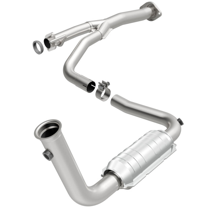 MagnaFlow Direct Fit Catalytic Converter 2004 Liberty D/S frt
