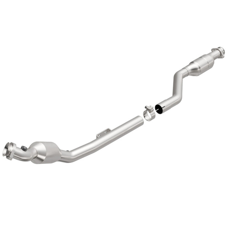 MagnaFlow Direct Fit Catalytic Converter 99-00 Mercedes E430 4.3L