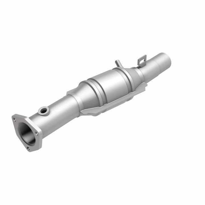 MagnaFlow Direct Fit Catalytic Converter 95 Volkswagen Golf 2.8L