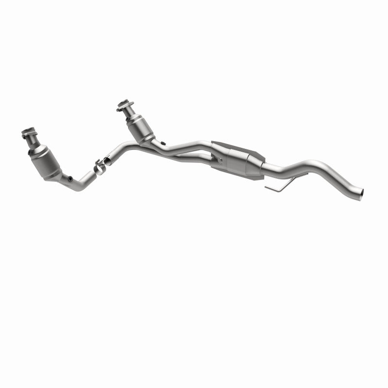 MagnaFlow Direct Fit Catalytic Converter 00-01 Dodge Dakota 4.7L *California*