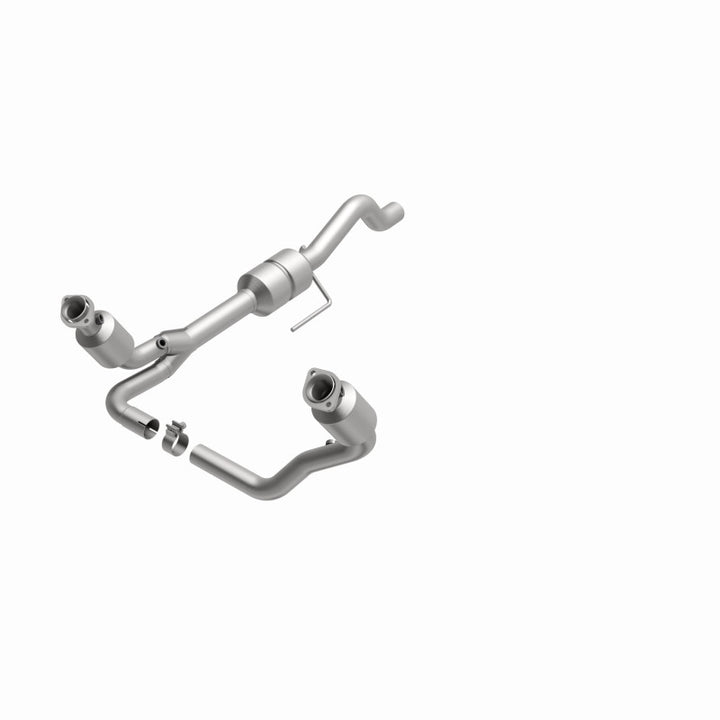 MagnaFlow Direct Fit Catalytic Converter 00-03 Durango 4WD 4.7L