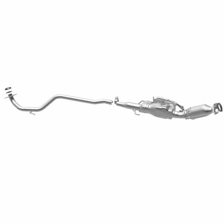 MagnaFlow Direct Fit Catalytic Converter 14-19 Toyota Prius C Base Underbody 1.5L