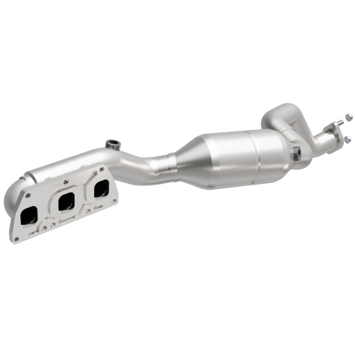 MagnaFlow Direct Fit Catalytic Converter 05-09 Audi A8 6.0L