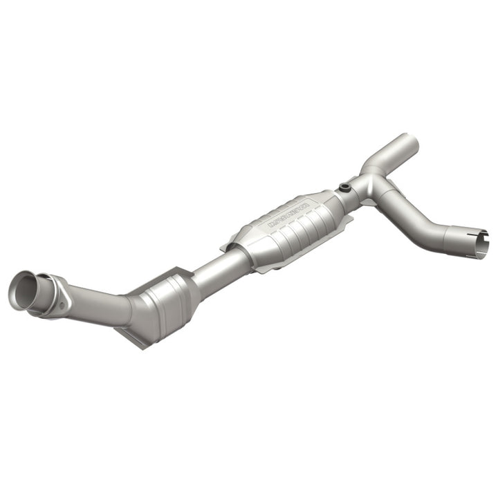MagnaFlow Direct Fit Catalytic Converter 01-03 Ford E150 4.2L P/S