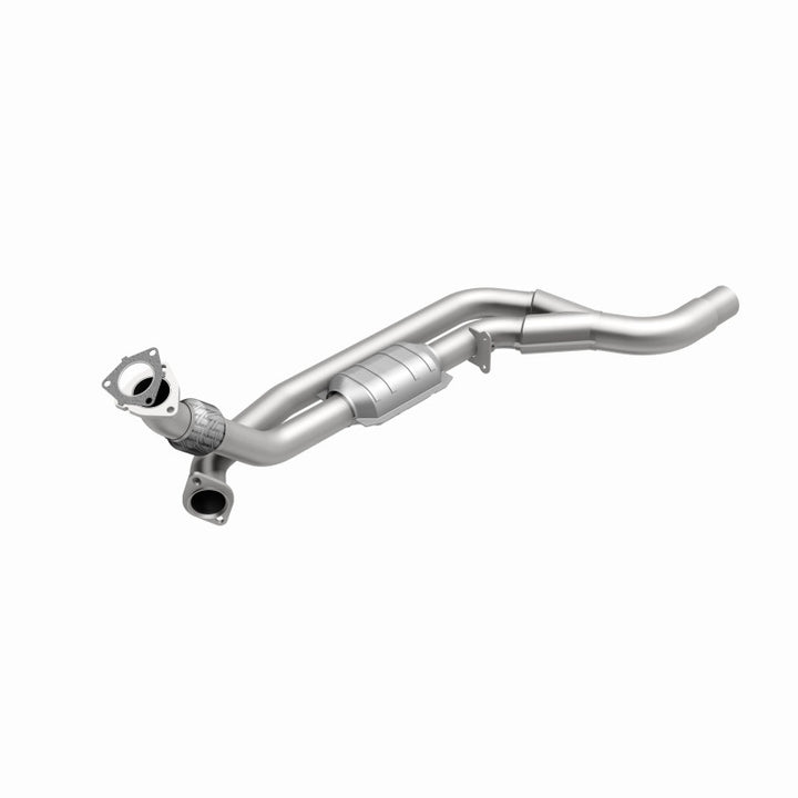MagnaFlow Direct Fit Catalytic Converter 96-97 Camaro 5.7L P/S