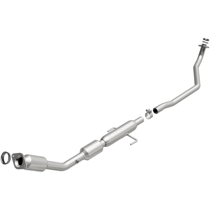 MagnaFlow Direct Fit Catalytic Converter 14-15 Toyota Corolla 1.8L