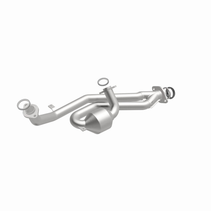 MagnaFlow Direct Fit Catalytic Converter 01-03 Toyota Sienna 3.0L