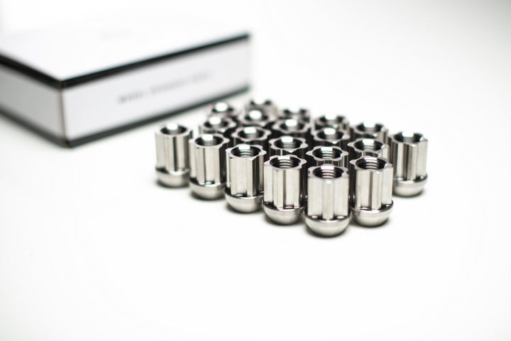 Titan 7 O.W.L. Titanium Race Nut 12x1.5 / 30mm H. / 60 Deg. Seat Taper - Rawform Titanium
