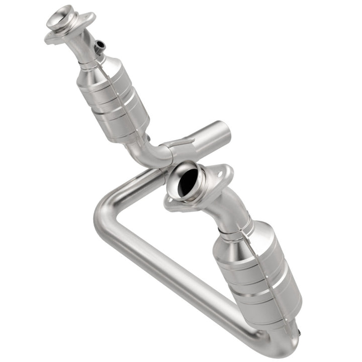 MagnaFlow Direct Fit Catalytic Converter 04 Dodge Durango 3.7L/4.7L