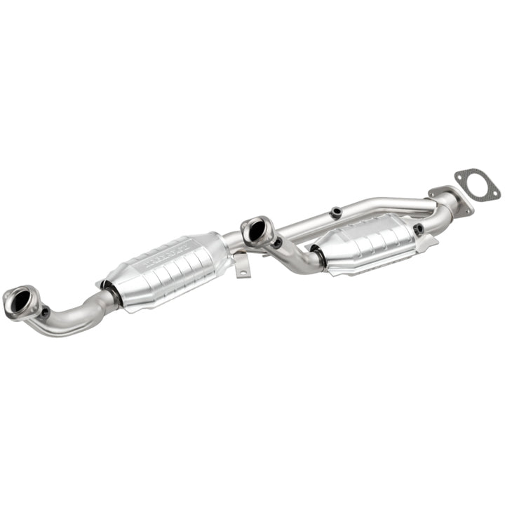 MagnaFlow Direct Fit Catalytic Converter 99-02 Windstar 3.8L