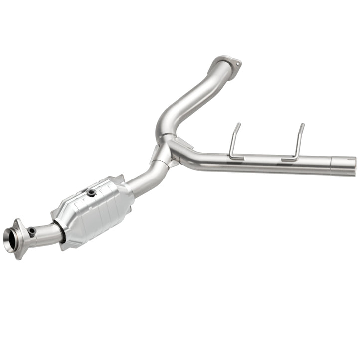 MagnaFlow Direct Fit Catalytic Conv 06-09 Ford Expedition / 07-09 Lincoln Navigator/Navigator L P/S
