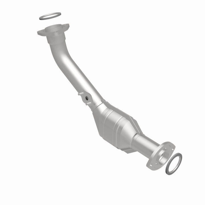 MagnaFlow Direct Fit Catalytic Converter 01 Toyota Tacoma 2.4L Fron