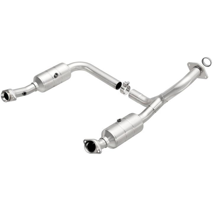 MagnaFlow DF Cat Conv 06-09 Ford Explorer/06-10 Mercury Mountaineer 4.6L Y-Pipe Assembly (49 State)
