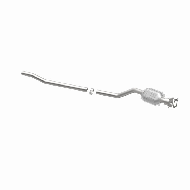 MagnaFlow Direct Fit Catalytic Converter 01-03 Caravan/Voyager 3.3L