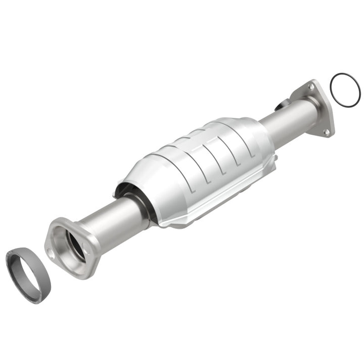 MagnaFlow Direct Fit Catalytic Converter 97-01 Honda CR-V 2.0L