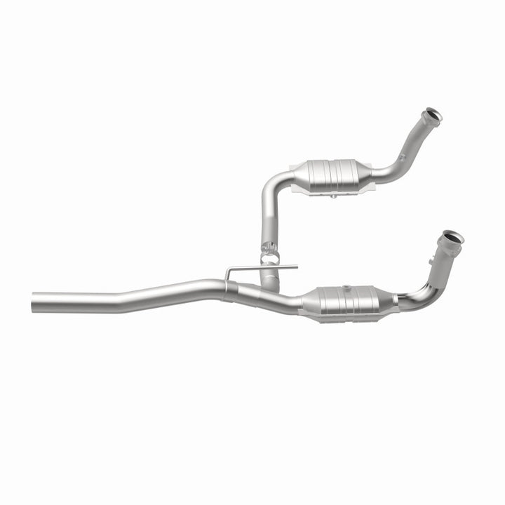 MagnaFlow Direct Fit Catalytic Converter 2009-2012 Dodge Nitro 3.7L Underbody