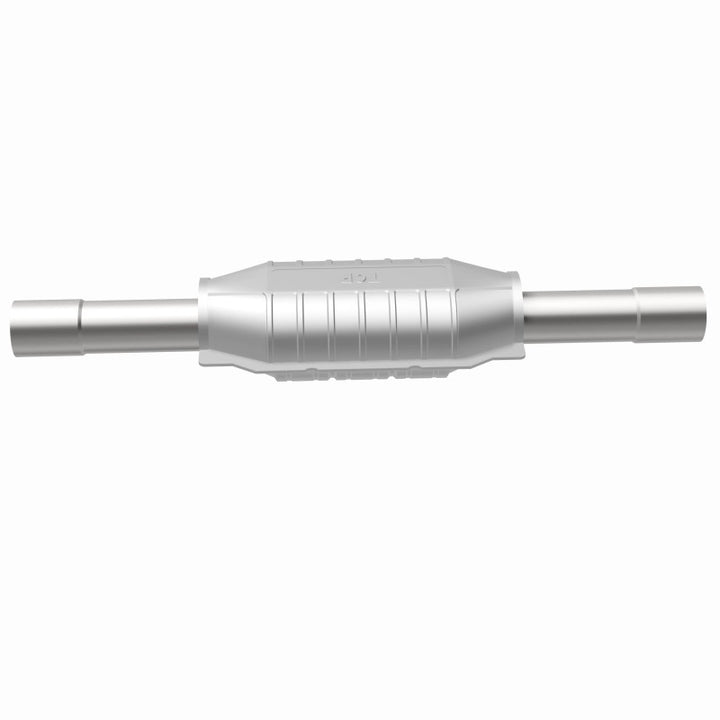 MagnaFlow Direct Fit Catalytic Converter GM 26X6.5 X4 2/2