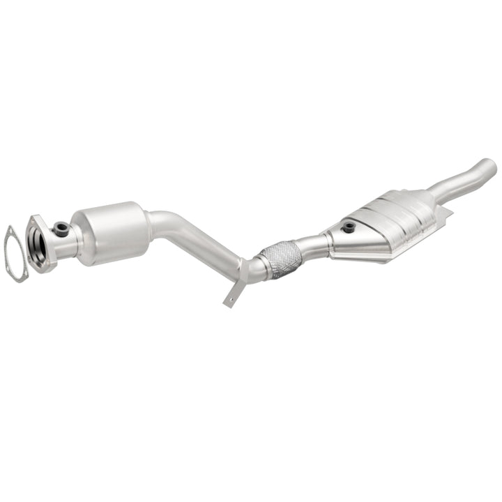 MagnaFlow Direct Fit Catalytic Converter 03 Volkswagen Passat 2.8L