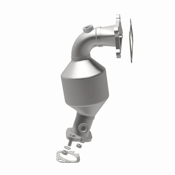 MagnaFlow Direct Fit Catalytic Converter 2010-2011 SRX 3 L Underbody