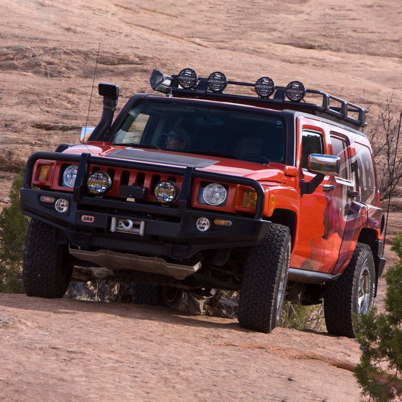 ARB Combar Suit ARB Fog Hummer H3 No Flares05-10 8-9.5 (Fit Kit NOT Included)