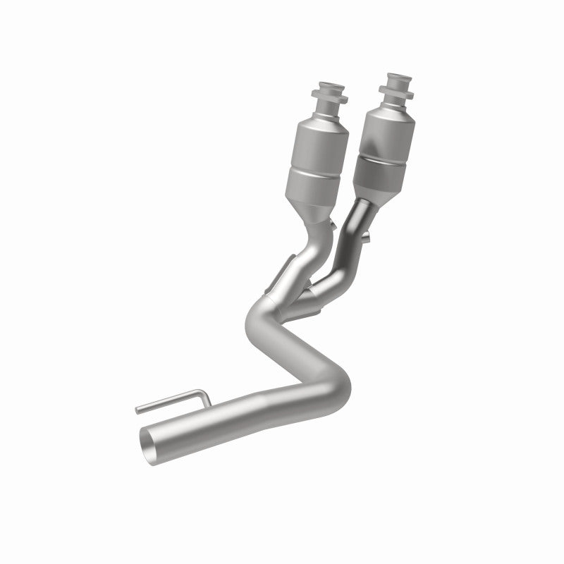 MagnaFlow Direct Fit Catalytic Converter 99-01 Grand Cherokee Front 4.7L