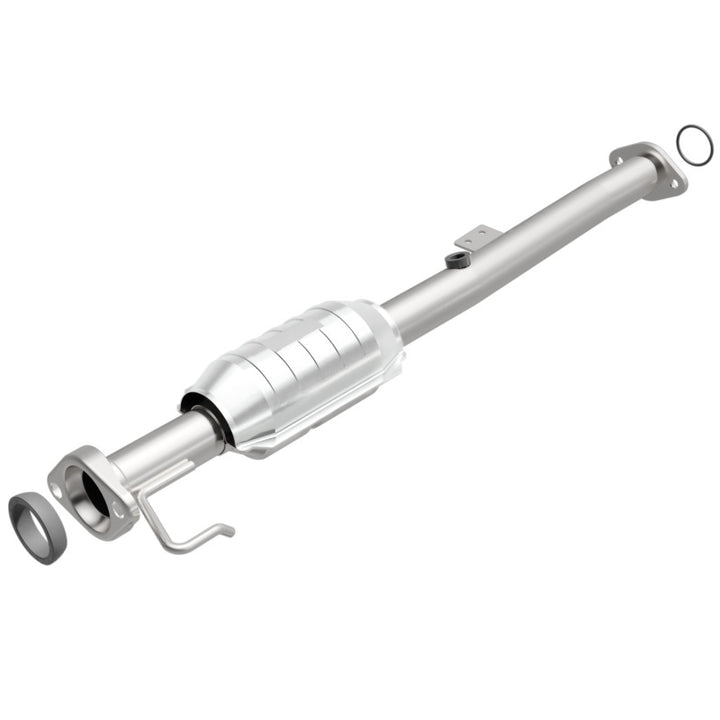 MagnaFlow Direct Fit Catalytic Converter 2000 Chevy Tracker 1.6L