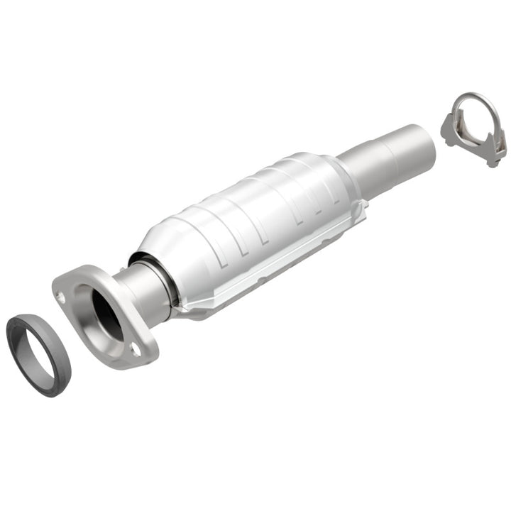 MagnaFlow Direct Fit Catalytic Converter 04 Toyota Sienna 3.3L