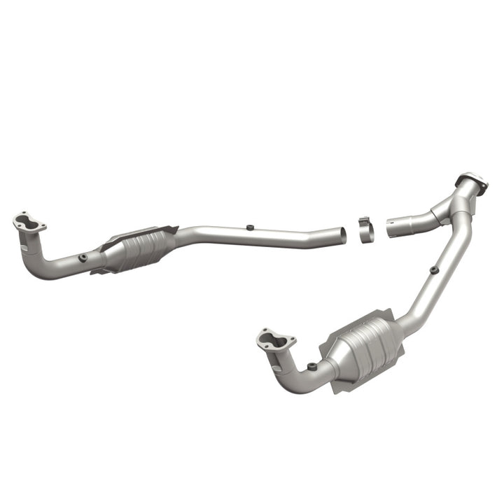 MagnaFlow DF Cat. Conv 97 Land Rover Defender 90 4.0L Y-Pipe Assy / 96-99 Discovery 4.0L Y-Pipe Assy