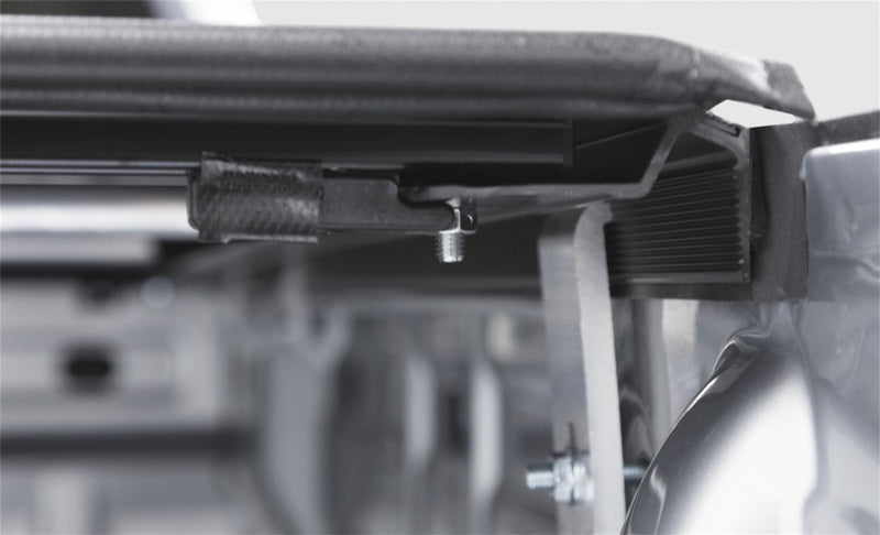 Access Vanish 17-19 Nissan Titan 5-1/2ft Bed (Clamps On w/ or w/o Utili-Track) Roll-Up Cover
