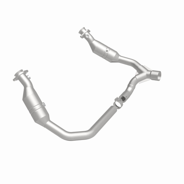 MagnaFlow Direct Fit Catalytic Converter 06-07 Ram 1500 4.7L Underbody