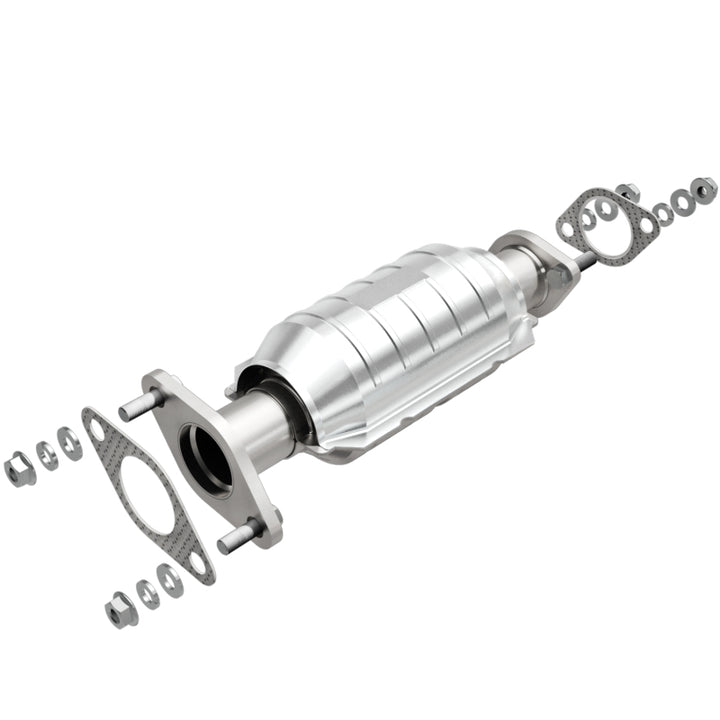 MagnaFlow Direct Fit Catalytic Converter 01-03 Rio 1.5/1.6 Rear