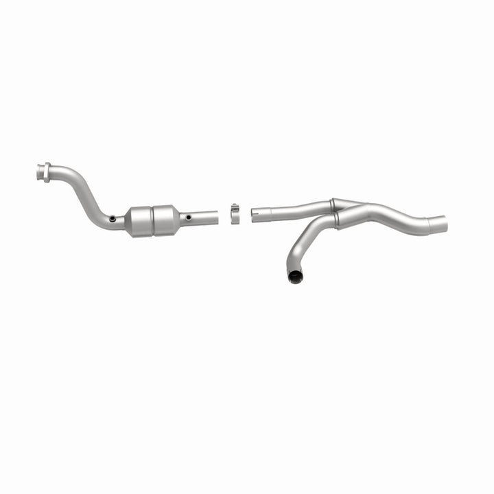 MagnaFlow Direct Fit Catalytic Converter 04-06 Dodge Durango 5.7L Passenger Side