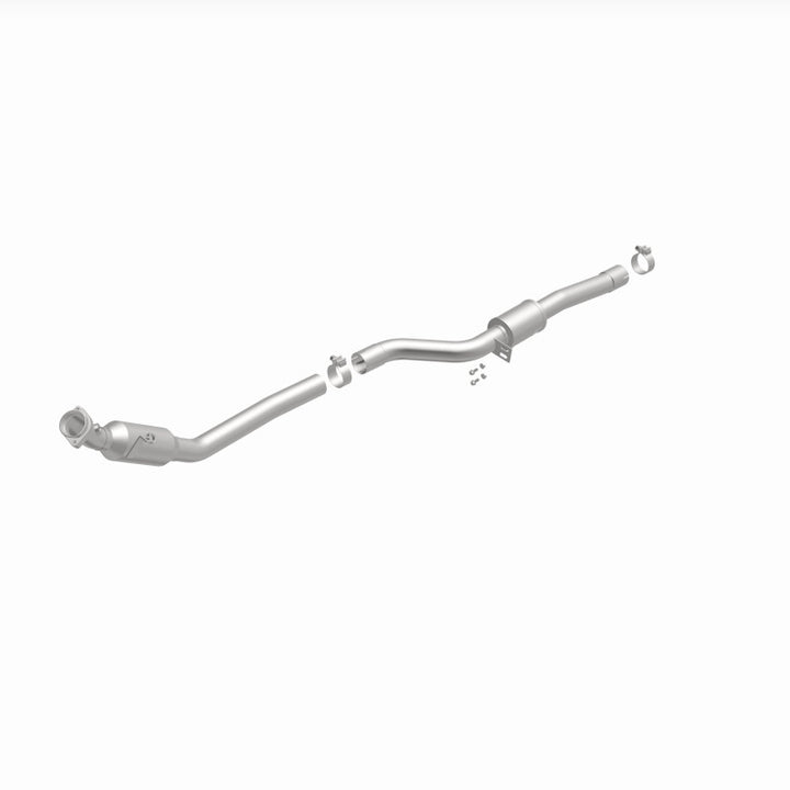 MagnaFlow Direct Fit Catalytic Converter 2013-2017 SL550 V8 4.6 OEM Underbody