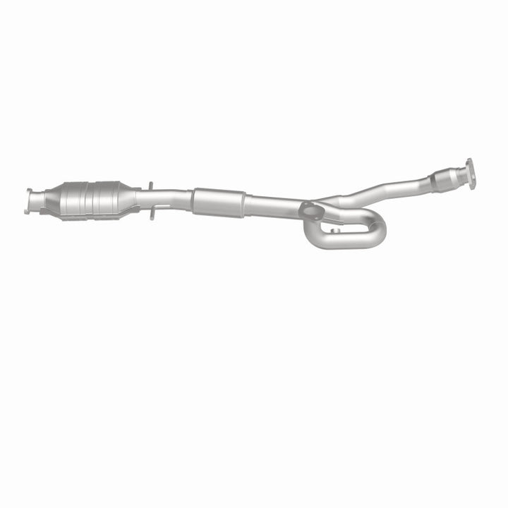 MagnaFlow Direct Fit Catalytic Converter 10-14 LaCrosse 3.0/3.6L