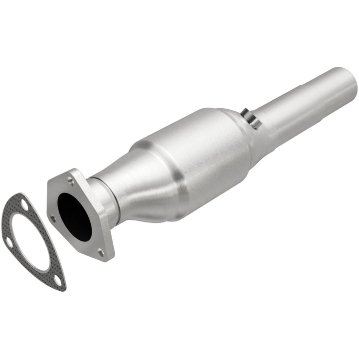 MagnaFlow Direct Fit Catalytic Converter VW Cabrio/Jetta 2.0L 96-98