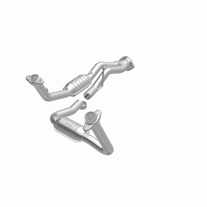 MagnaFlow Direct Fit Catalytic Converter 07-08 Jeep G/C OEM