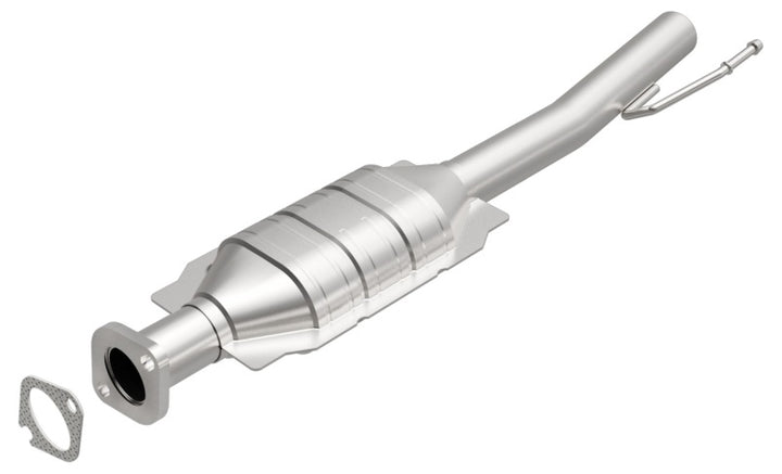 MagnaFlow Direct Fit Catalytic Converter 03-04 Ford Escape 3.0L