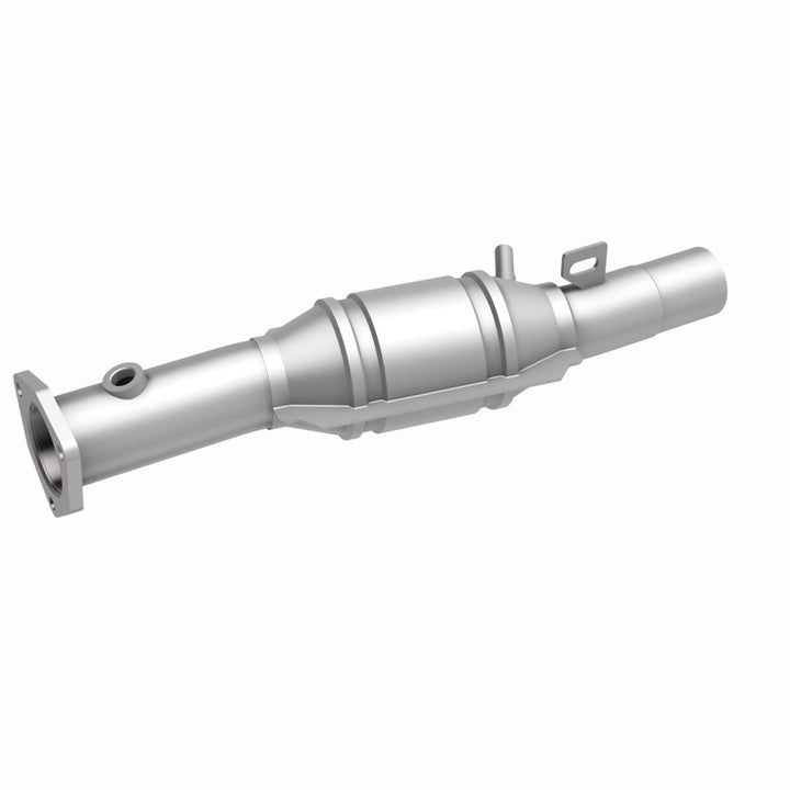 MagnaFlow Direct Fit Catalytic Converter 95 Volkswagen Golf 2.8L