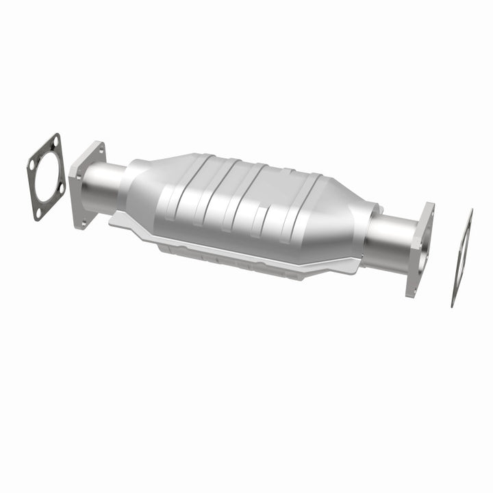 MagnaFlow Direct Fit Catalytic Converter Chevrolet-Isuzu 82 8