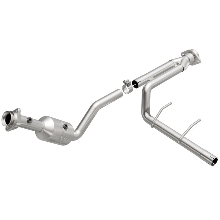 MagnaFlow Direct Fit Catalytic Converter 2011-2014 F-150 3.7L Underbody