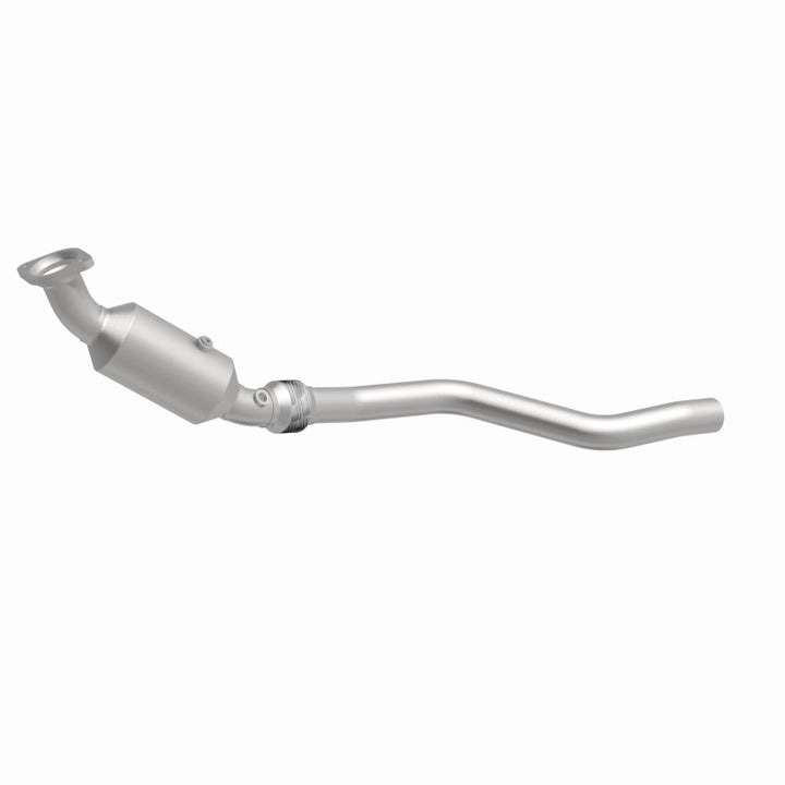 MagnaFlow Direct Fit Catalytic Converter 05-06 300/Magnum 5. OEM