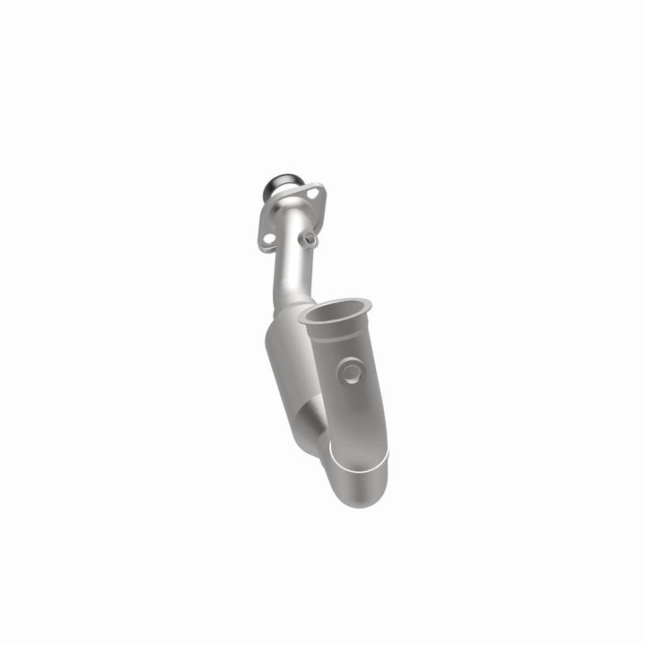 MagnaFlow Direct Fit Catalytic Converter OEM 2004 Jeep Liberty Underbody