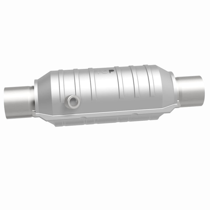 MagnaFlow Universal Catalytic Converter 2.25 OEM Angled O2