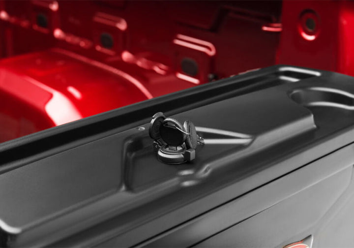 UnderCover 2020 Chevy Silverado 2500/3500 HD Passengers Side Swing Case - Black Smooth