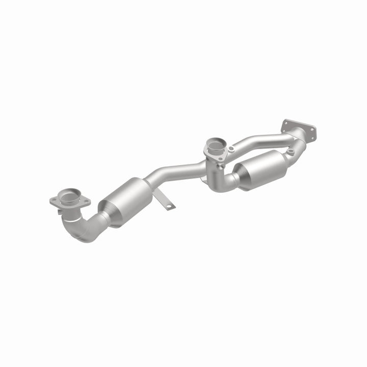 MagnaFlow Direct Fit Catalytic Converter 99-00 Windstar 3.0L V6