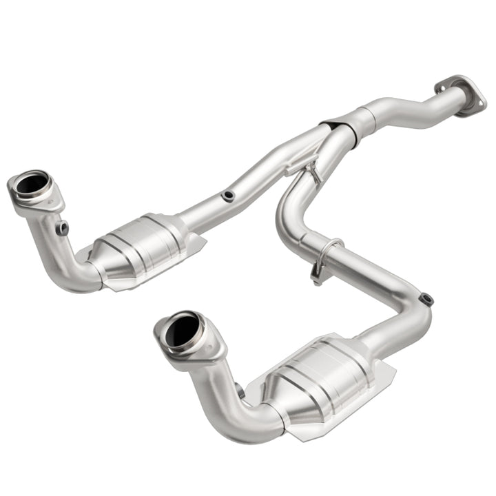 MagnaFlow Direct Fit Catalytic Converter 07 Jeep Liberty 3.7L