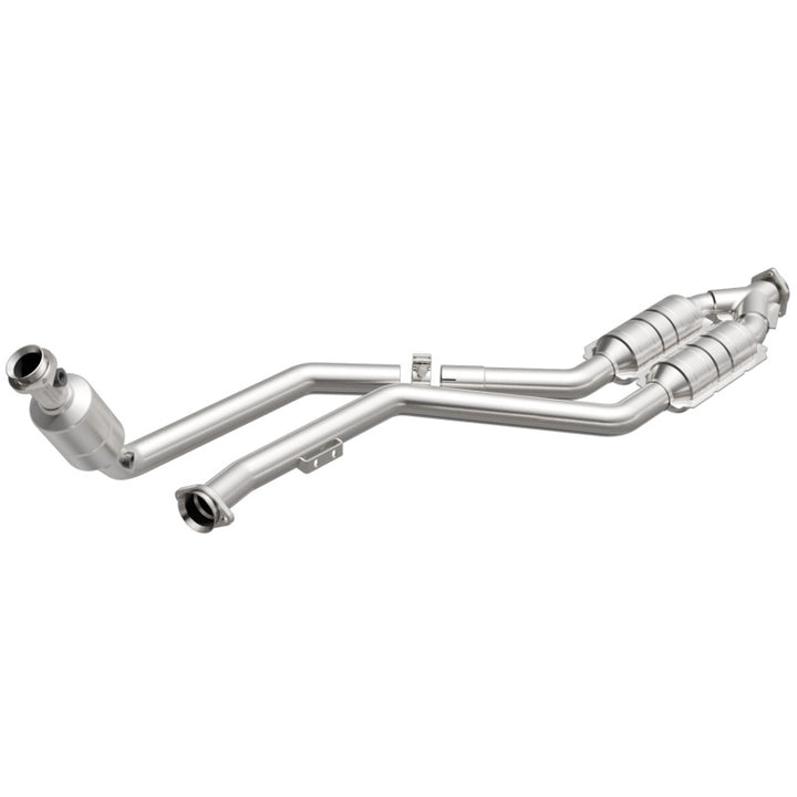 MagnaFlow Direct Fit Catalytic Converter 99-00 Mercedes CLK320 3.2L