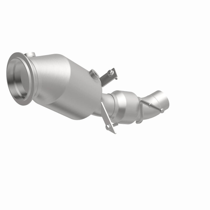 MagnaFlow Direct Fit Catalytic Converter 12-14 BMW 528i 2 L Closed Couple