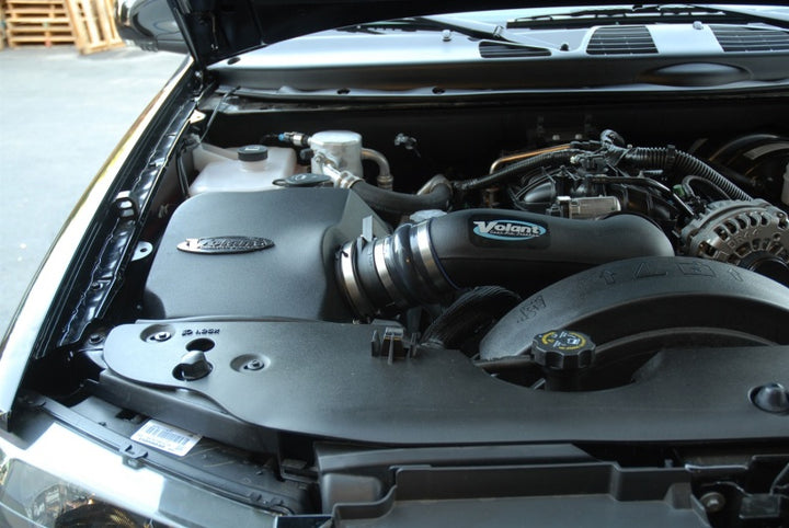 Volant 05-08 Chevrolet Trailblazer / GMC Envoy 5.3L V8 Pro5 Closed Box Air Intake System